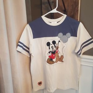 Disney tee